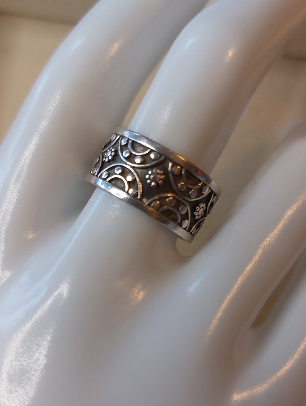 925 Sterling Silver Bali Scroll Wide Band Ring 10mm Floral Motif Sz 7.25